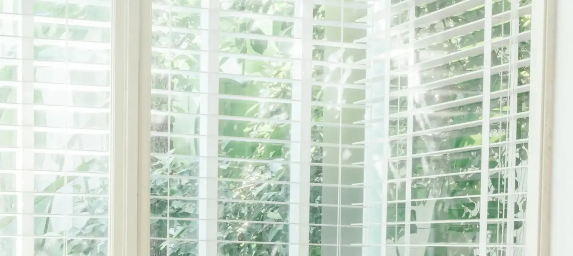 Che tipo di tende o veneziane scegliere per la mia veranda?