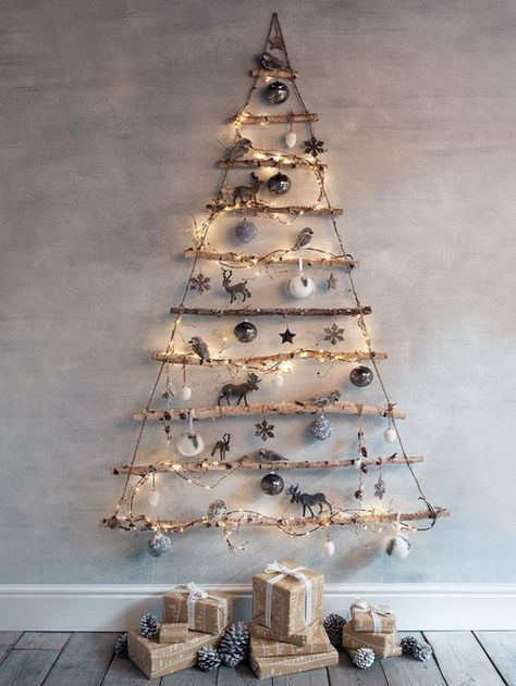 Albero di natale con legno