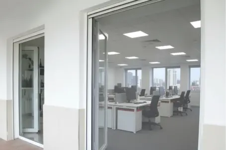 zanzariera scorrevole su misura per grande porta finestra